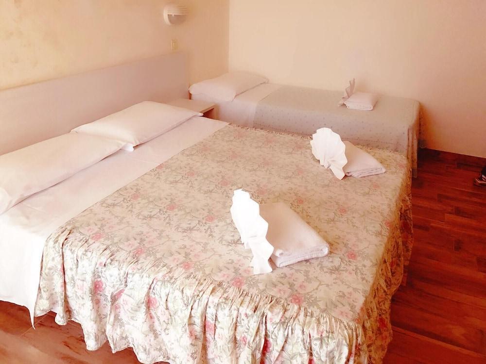 Hotel Brenta Viserbella di Rimini Dış mekan fotoğraf
