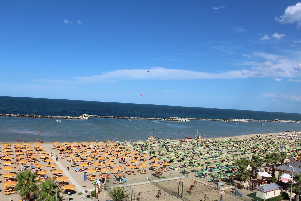 Hotel Brenta Viserbella di Rimini Dış mekan fotoğraf
