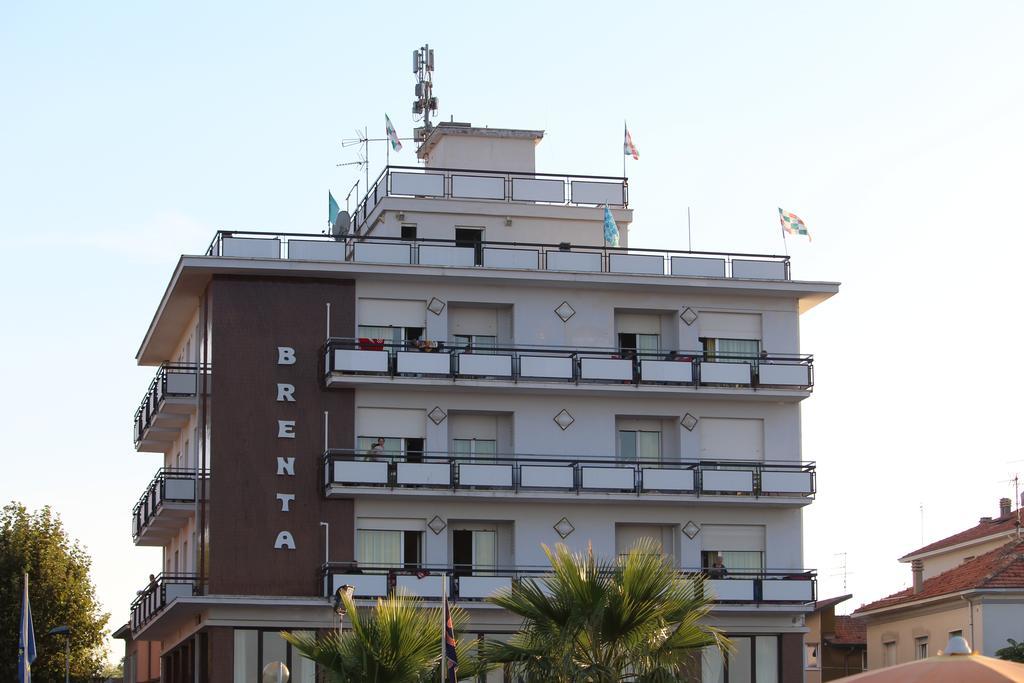 Hotel Brenta Viserbella di Rimini Dış mekan fotoğraf