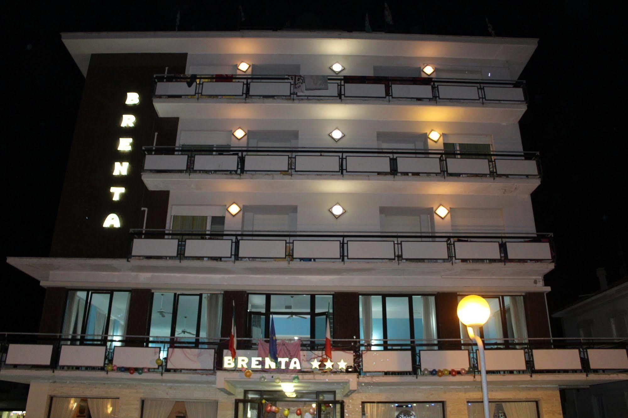 Hotel Brenta Viserbella di Rimini Dış mekan fotoğraf