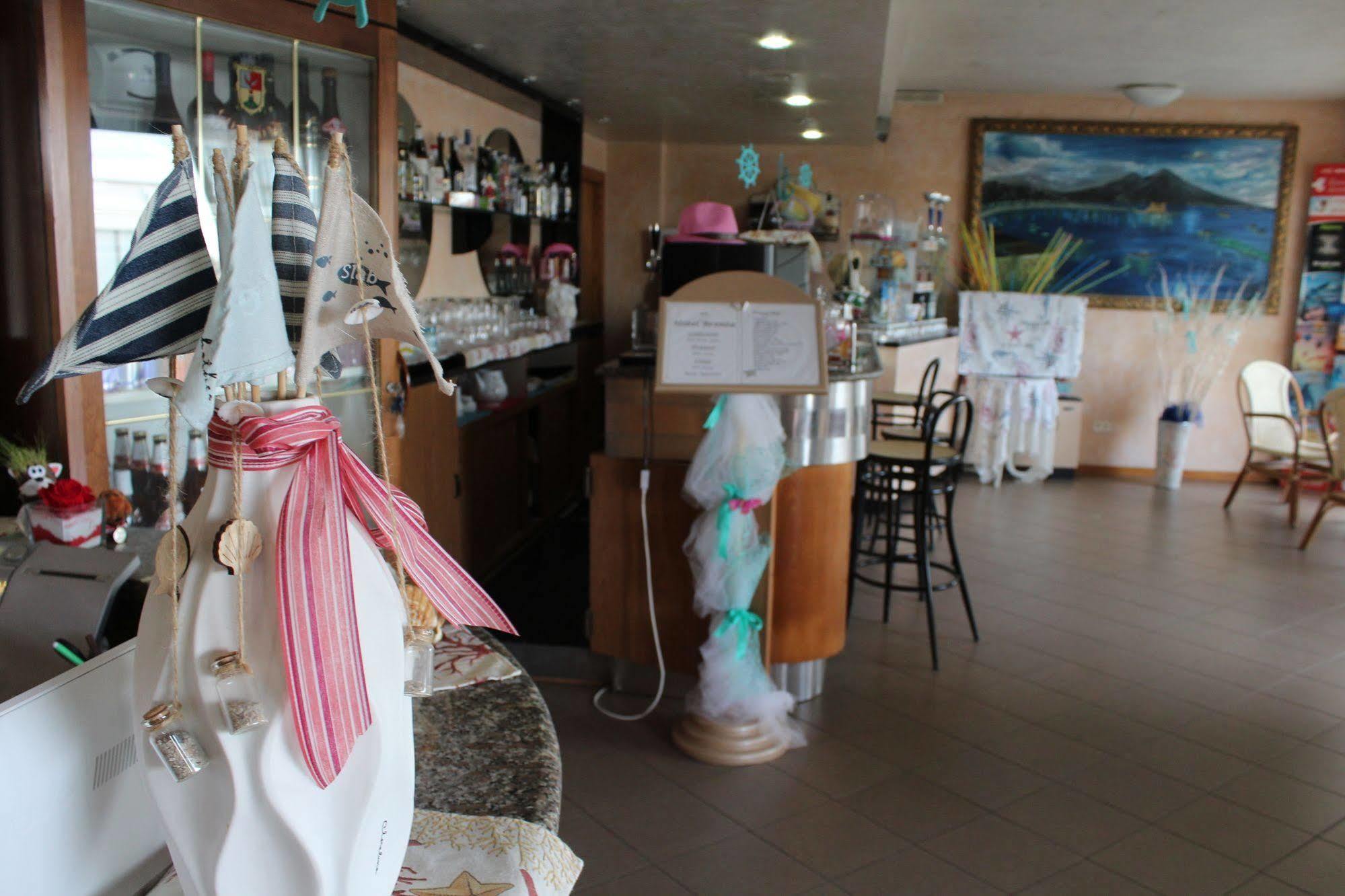 Hotel Brenta Viserbella di Rimini Dış mekan fotoğraf