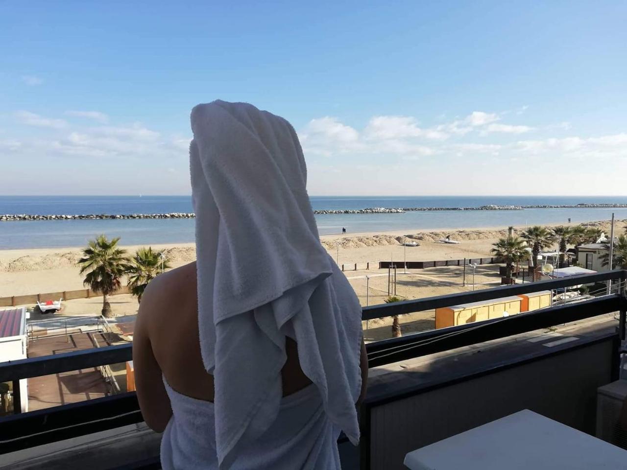 Hotel Brenta Viserbella di Rimini Dış mekan fotoğraf